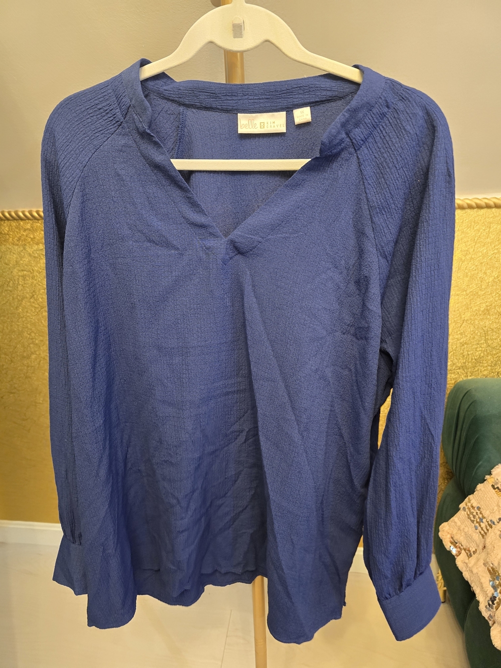 Belle by Kim Gravel Textured Long-Sleeve V-Neck Top in Blue